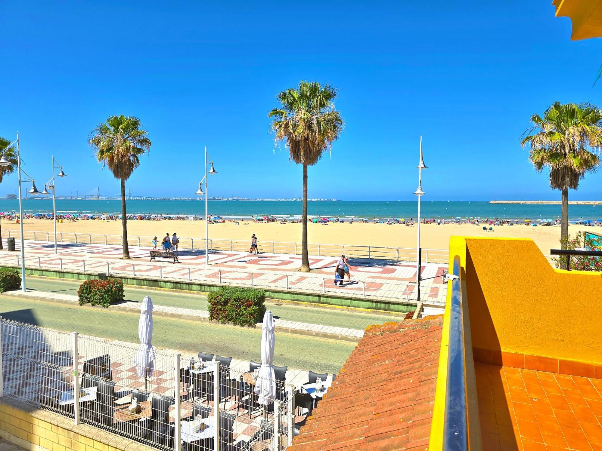 Beachfront Duplex 1ª Linea & Terraces Oceanfront El Puerto de Santa Maria Exterior photo